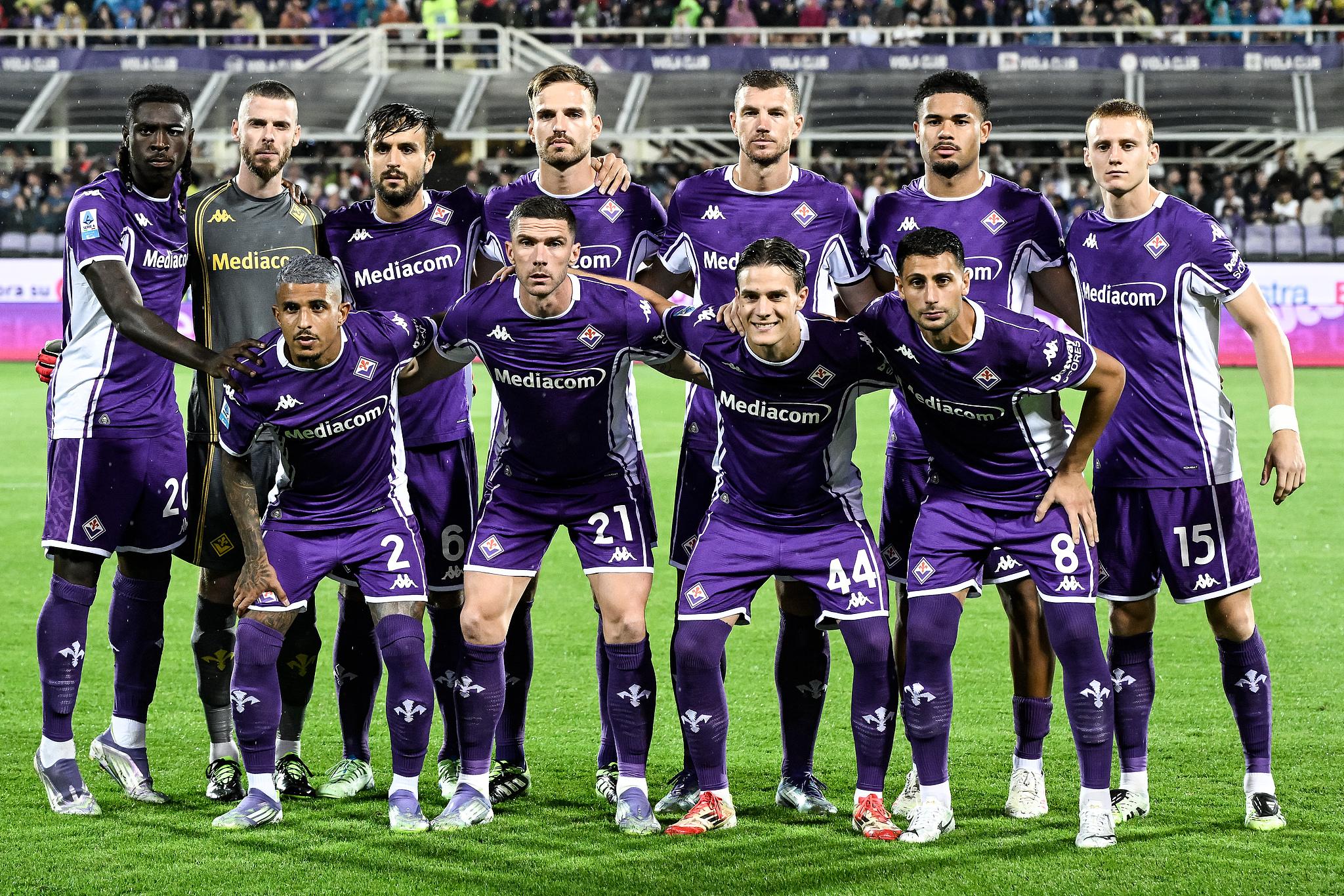 kaiyun官方-紫百合公园停摆：众人齐聚缅怀罗科·科米索