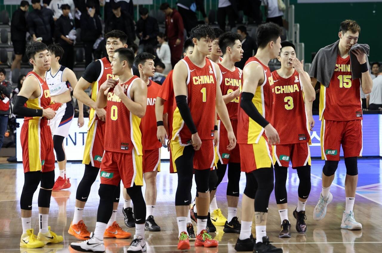 kaiyunapp下载-中国男篮集训名单出炉！高诗岩入选，广东进3人，周琦和他落选了